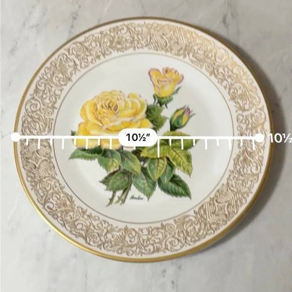 The Edward Marshal Boehm Rose
"The Piece Rose" Collection Plate limited edition - Picture 4 of 5